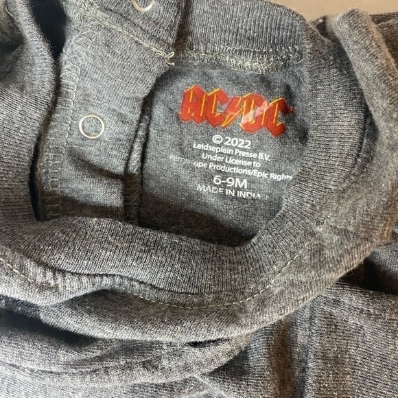 AC DC shirt for baby 6-9 months - Picture 3 of 7